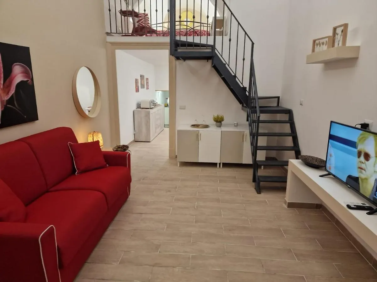Villa Red House Aeroporto di Catania Fontana Rossa